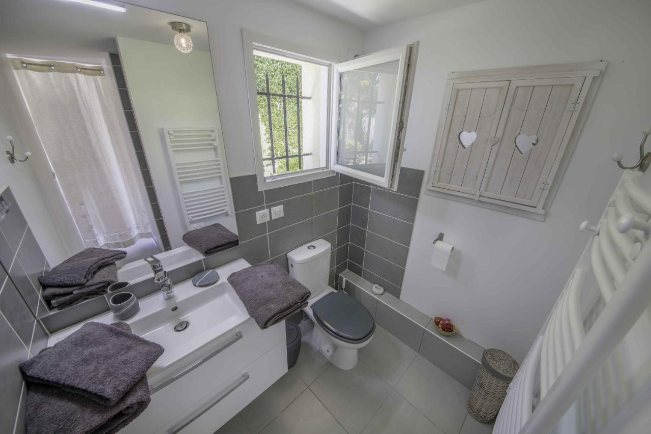 Reilhaguet Domaine La Garenne Bed & Breakfast エクステリア 写真