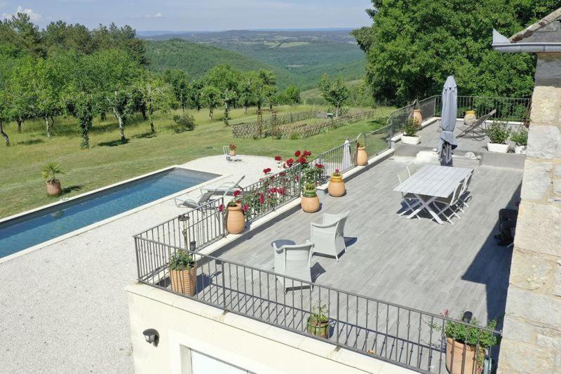 Reilhaguet Domaine La Garenne Bed & Breakfast エクステリア 写真