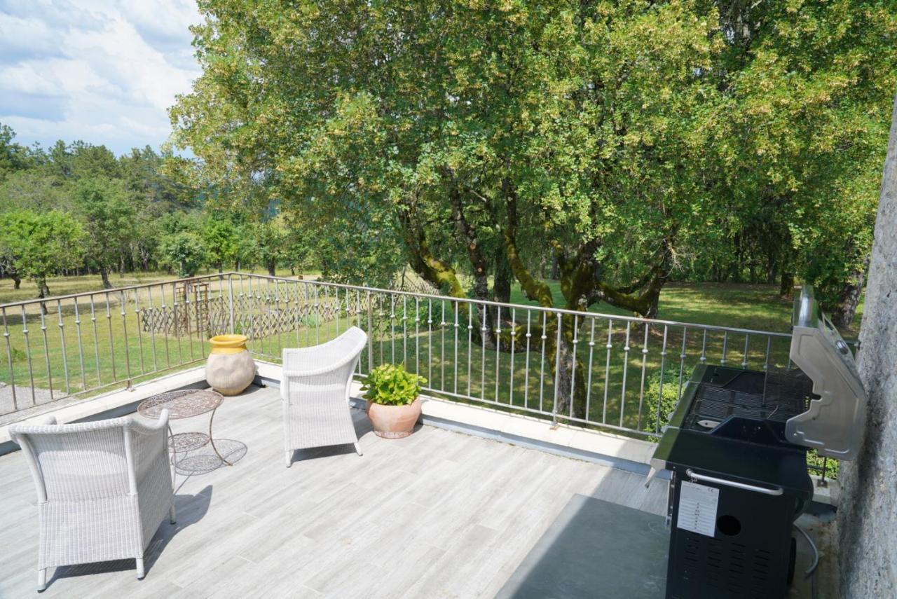 Reilhaguet Domaine La Garenne Bed & Breakfast エクステリア 写真