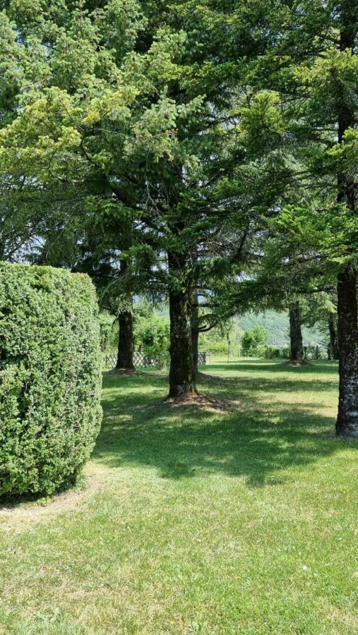 Reilhaguet Domaine La Garenne Bed & Breakfast エクステリア 写真